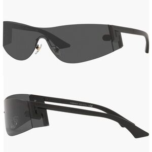 Brand new Versace VE2241 43mm Sunglasses
